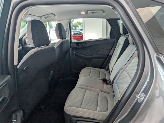 2022 Ford Escape S photo 7