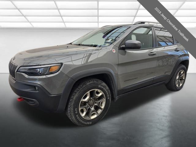 2019 Jeep Cherokee Trailhawk's photo
