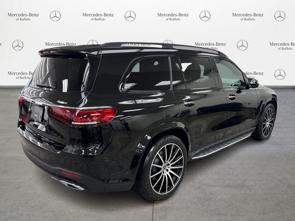 2022 Mercedes Benz GLS 450 4MATIC photo 4