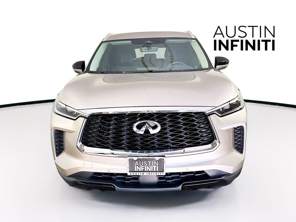 2023 Infiniti QX60 Luxe photo 2