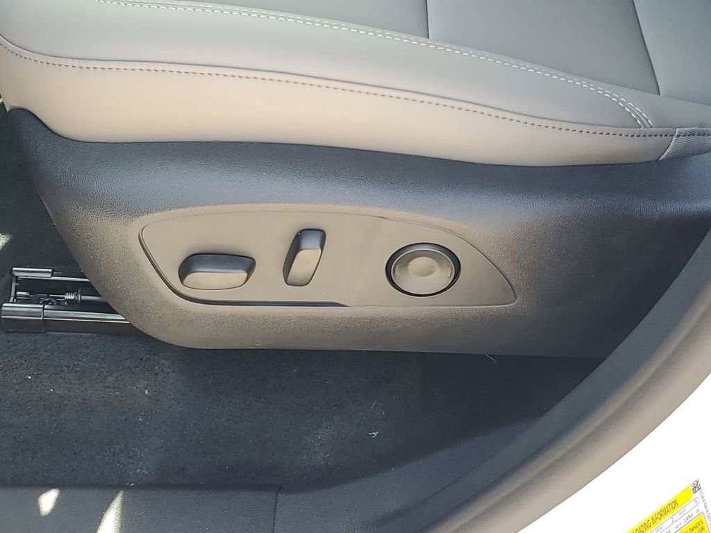 2026 Gmc Acadia Elevation photo 24