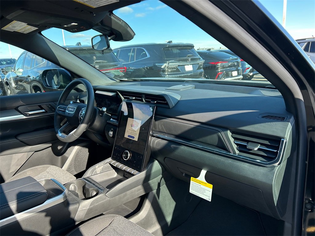 2026 GMC TERRAIN - Image 32