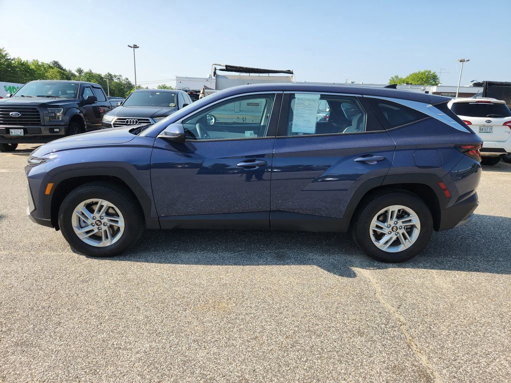 2025 Hyundai Tucson SE photo 4