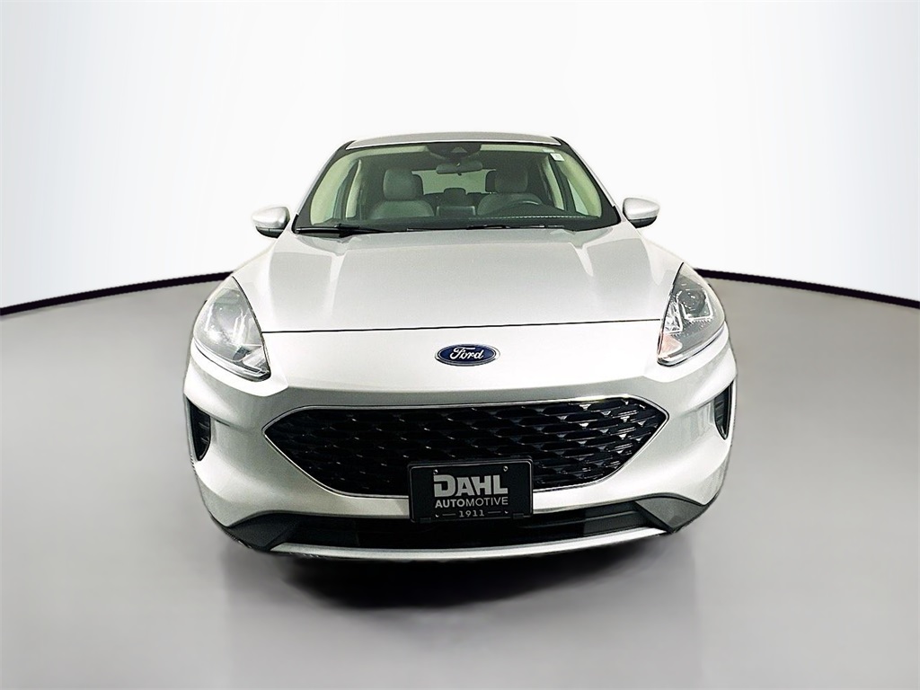 2020 Ford Escape SE photo 2
