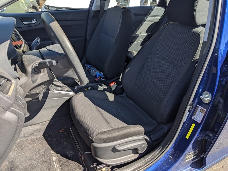 2020 Hyundai Accent SE photo 4