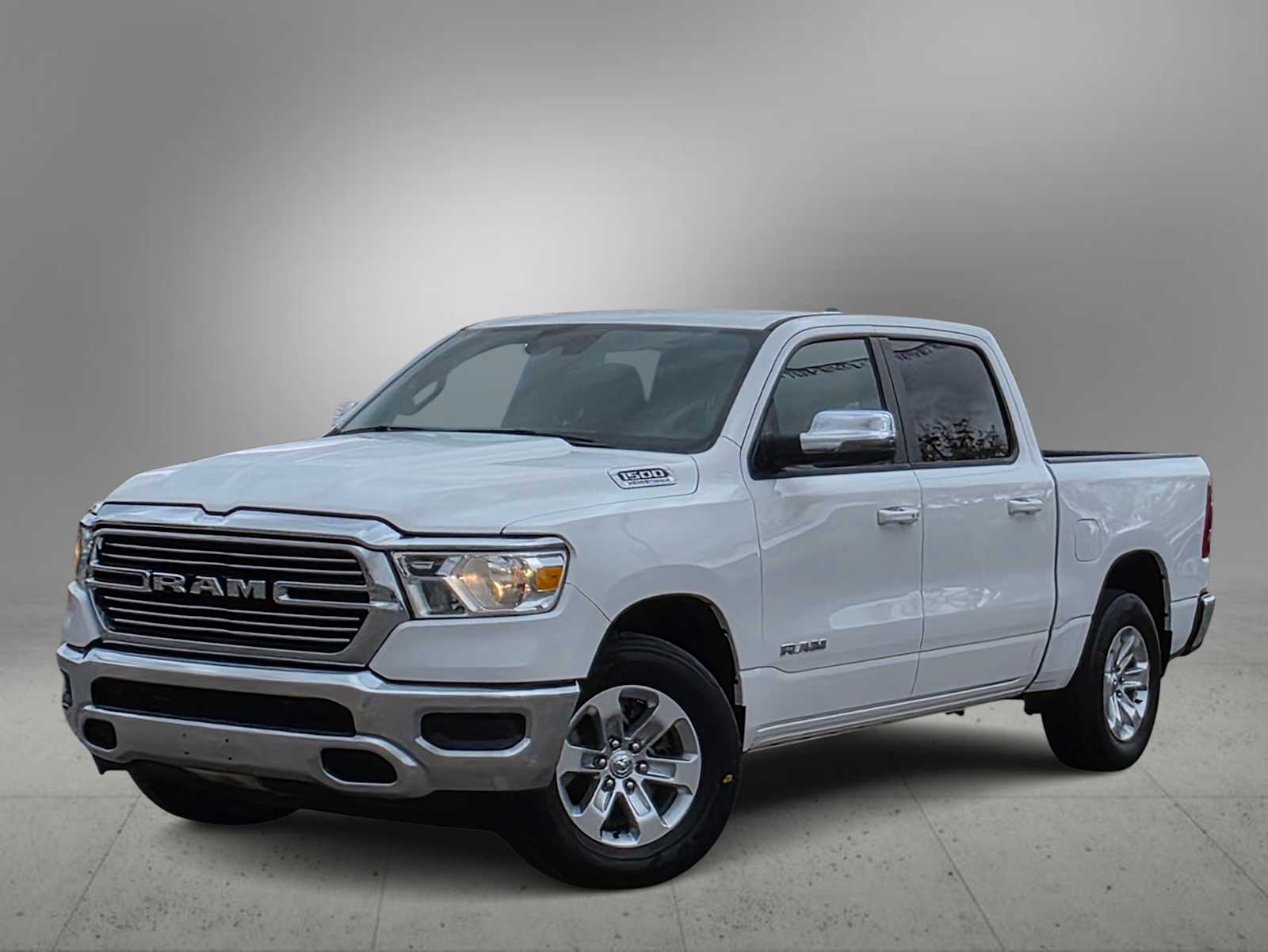 2024 RAM Ram 1500 Pickup Laramie's photo
