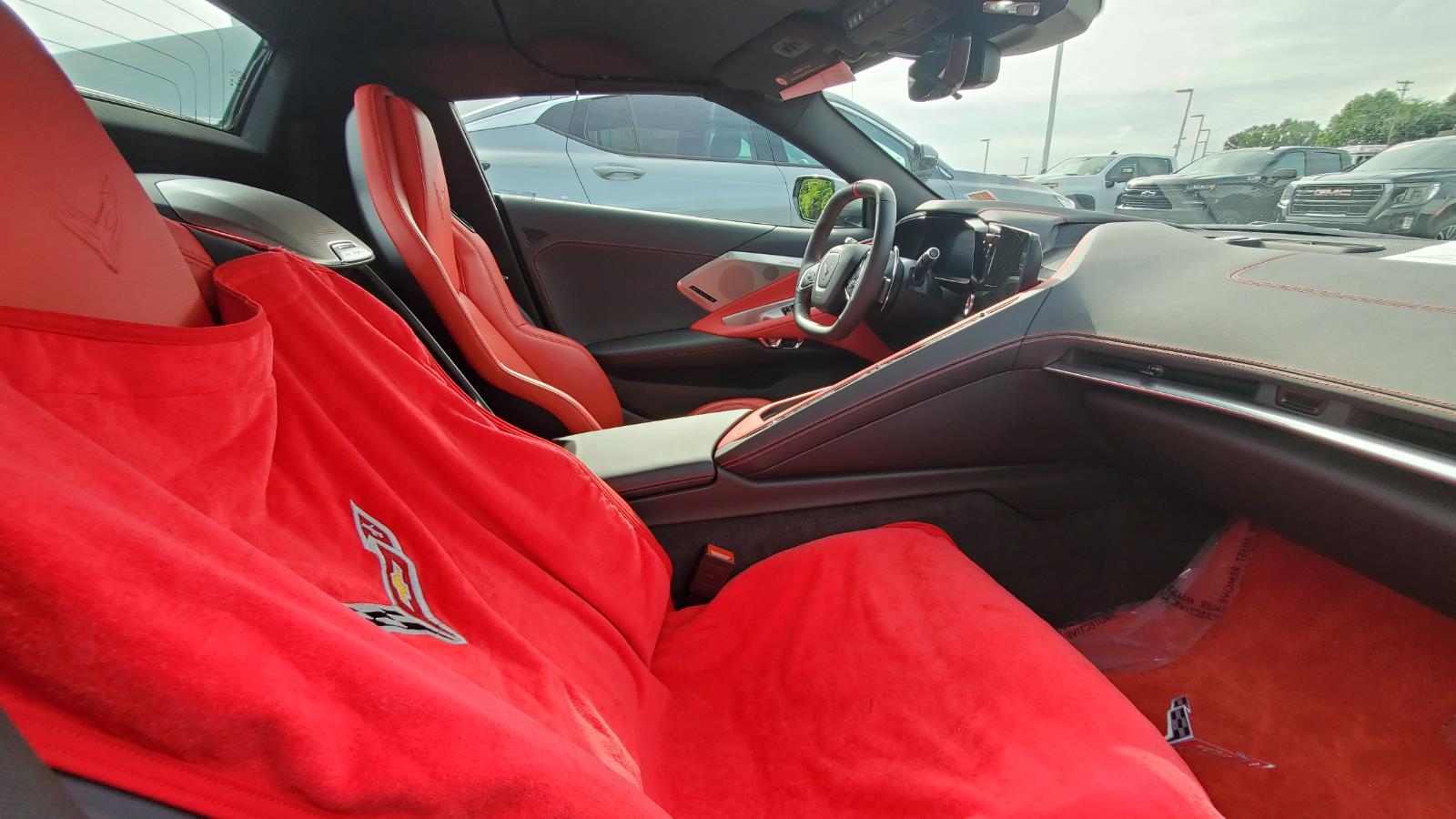 2023 Chevrolet Corvette Stingray 2LT photo 5