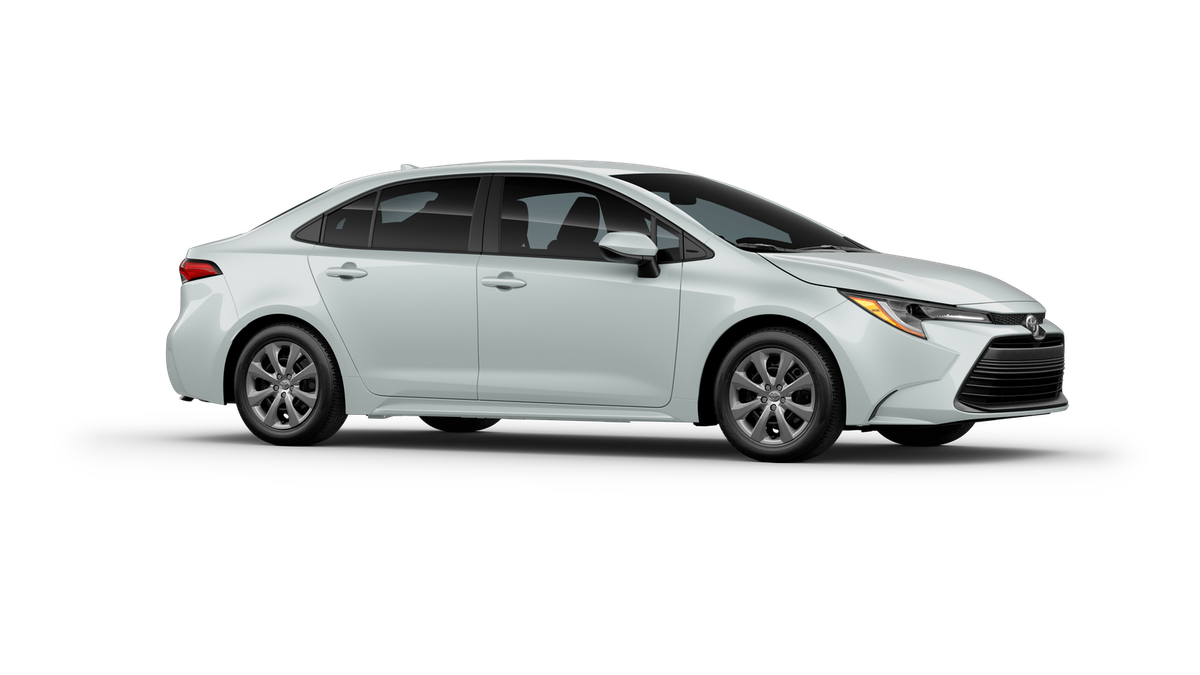 2025 Toyota Corolla LE photo 12