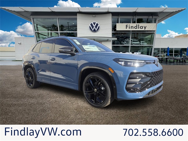 2026 Volkswagen Tiguan SE R-LINE BLACK's photo