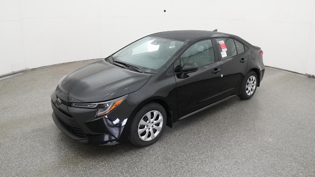 2026 Toyota Corolla LE's photo