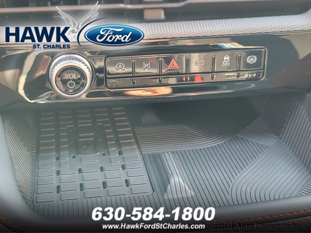 2025 FORD EXPLORER - Image 16