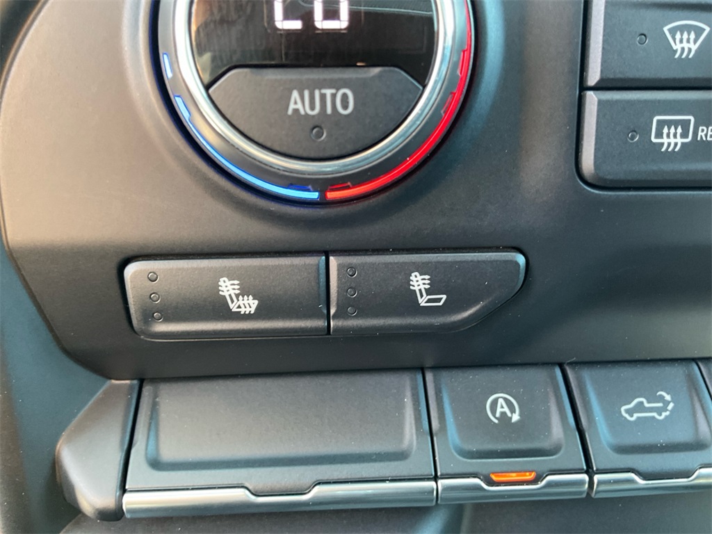 2020 Chevrolet Silverado 1500 RST photo 21