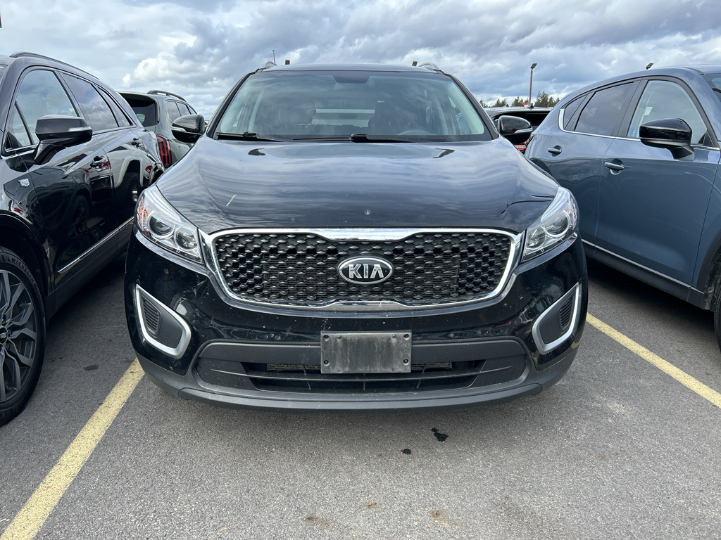 2017 Kia Sorento LX V6 photo 2