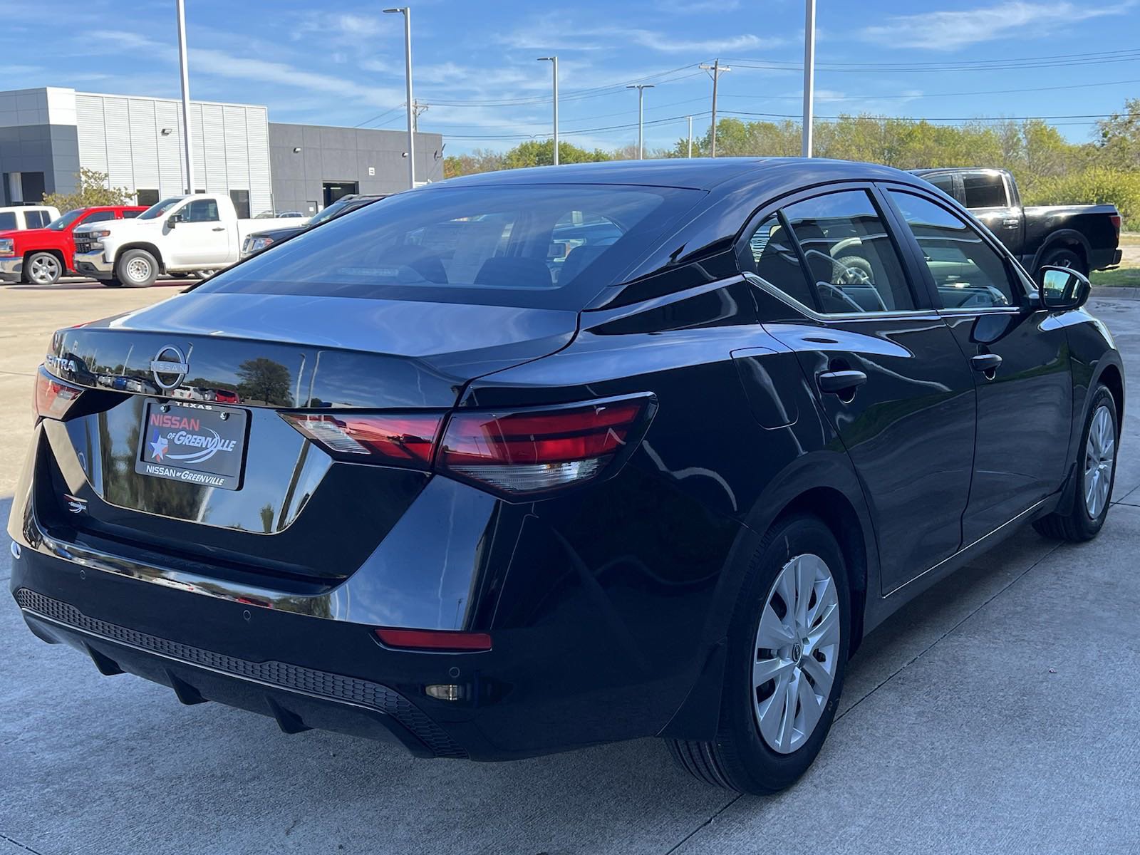 2025 Nissan Sentra S photo 23
