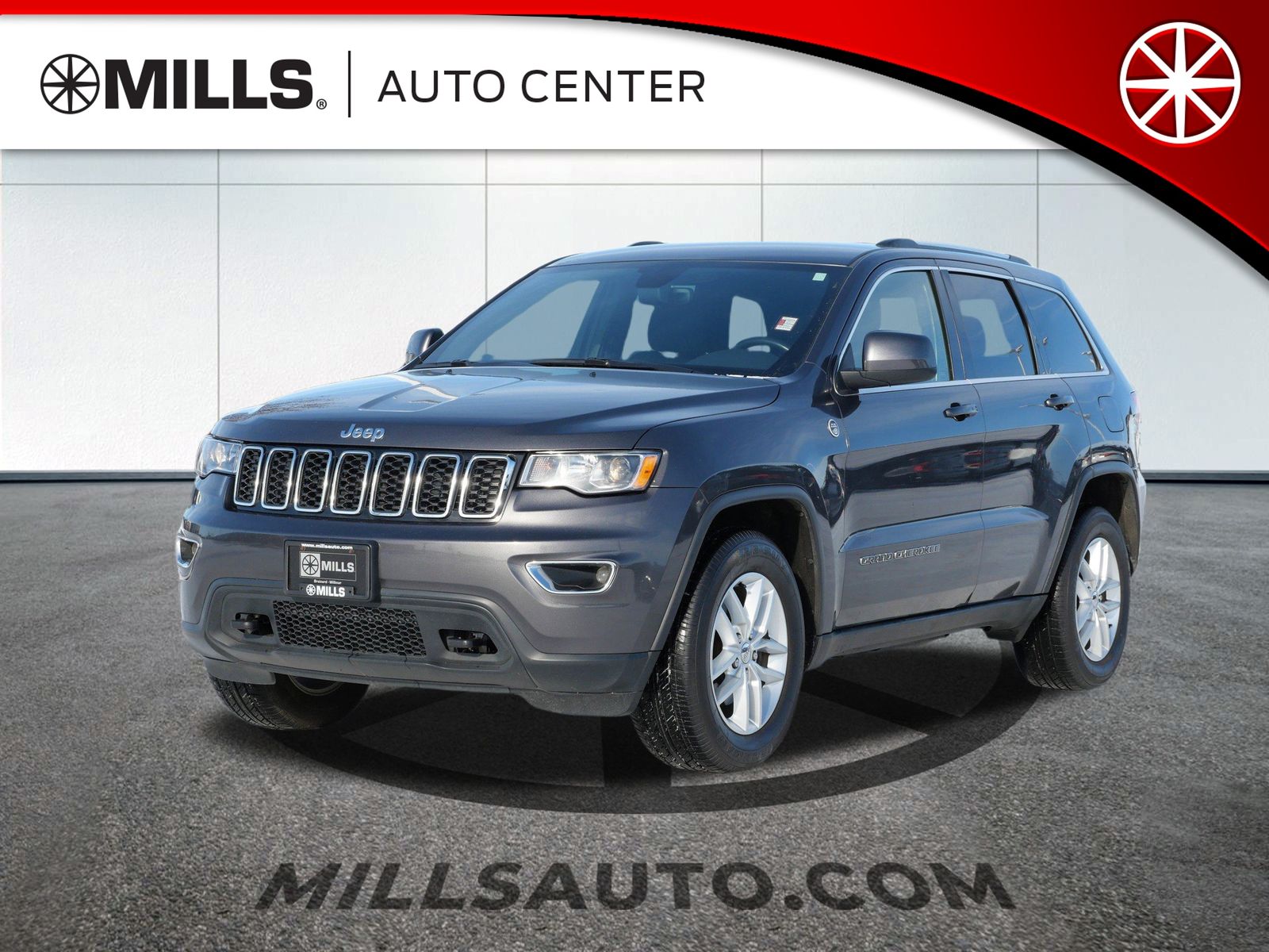 2017 Jeep Grand Cherokee Laredo E's photo