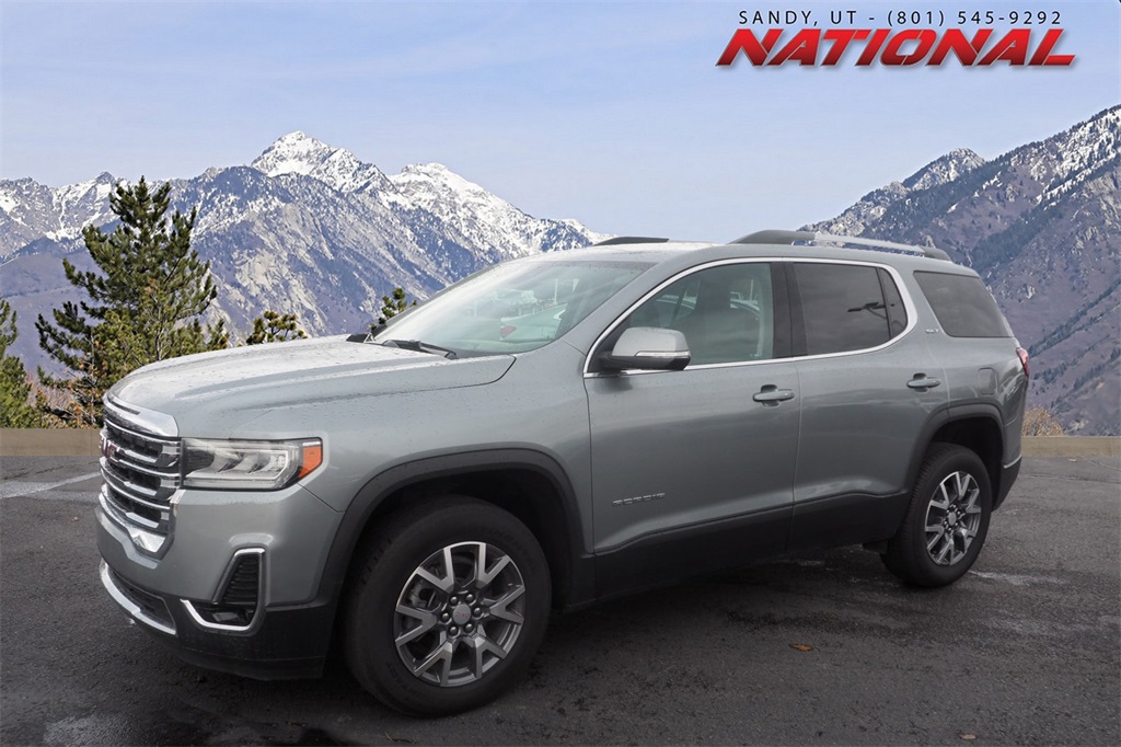 2023 GMC Acadia SLT's photo