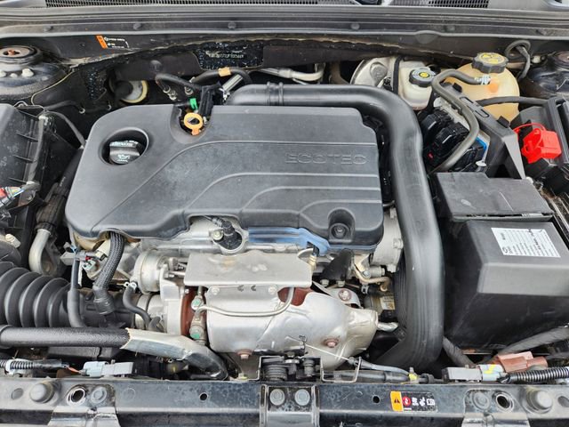 2018 Chevrolet Malibu photo 30
