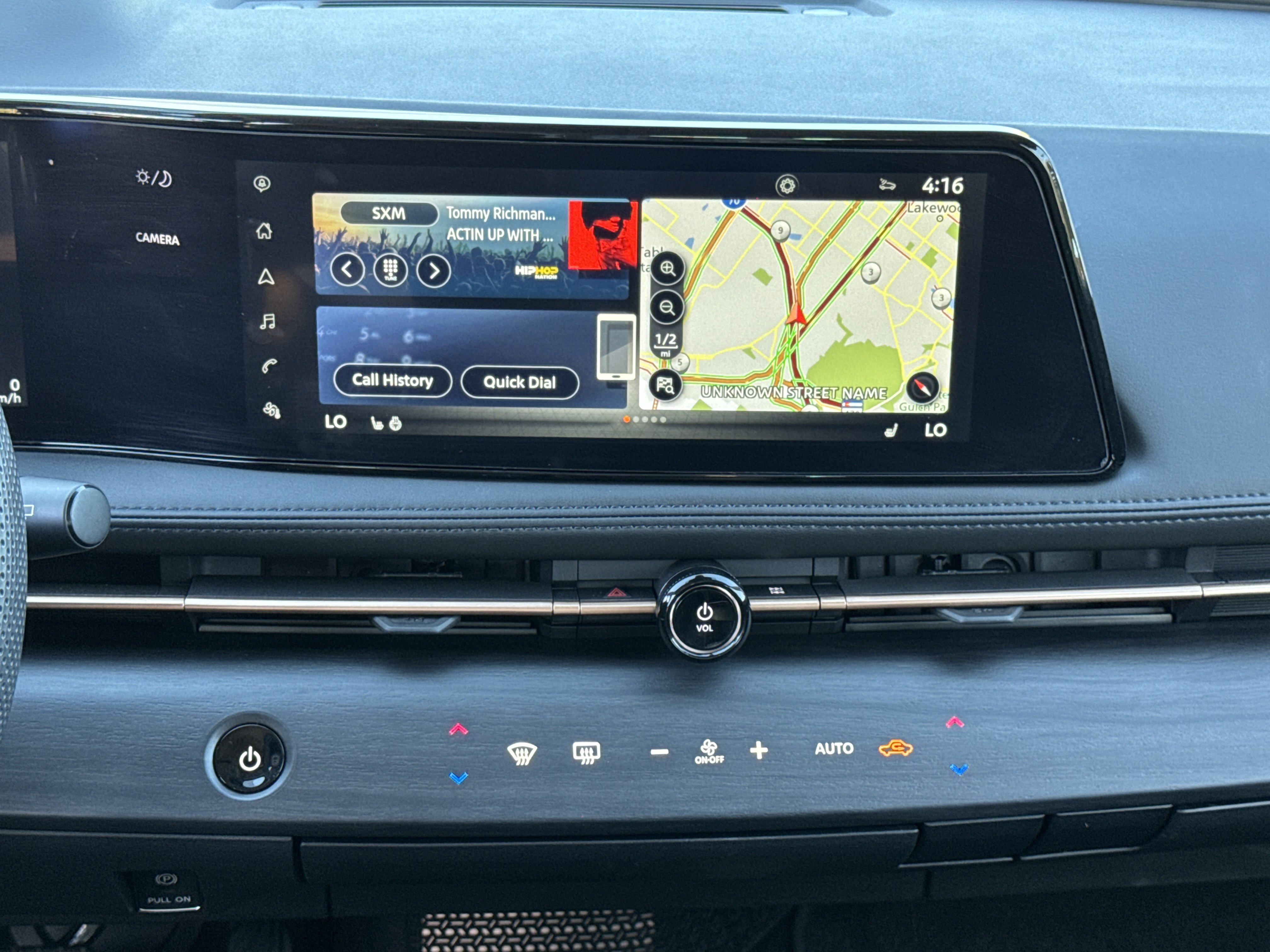 2024 Nissan ARIYA Engage photo 4