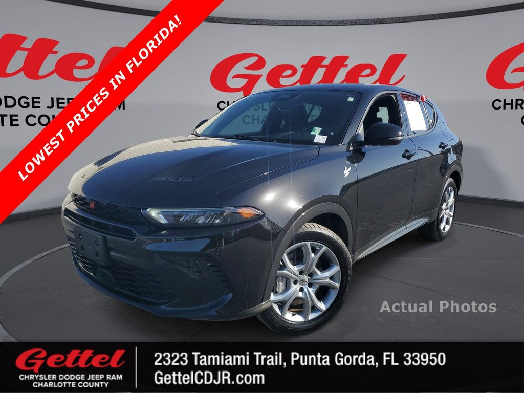 2024 Dodge Hornet R/T's photo