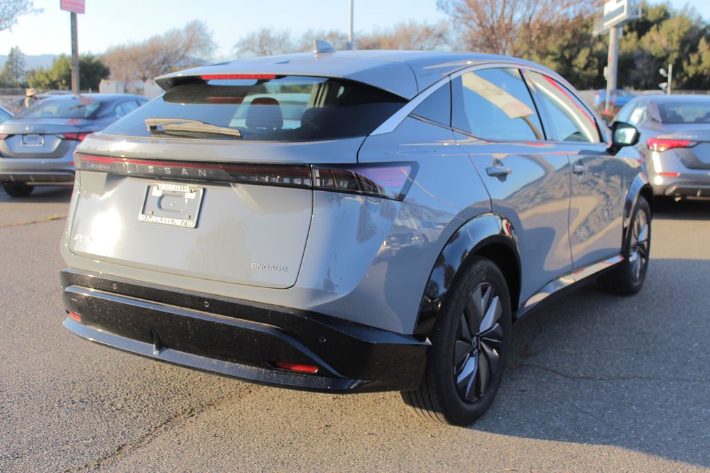 2024 Nissan ARIYA Engage photo 2