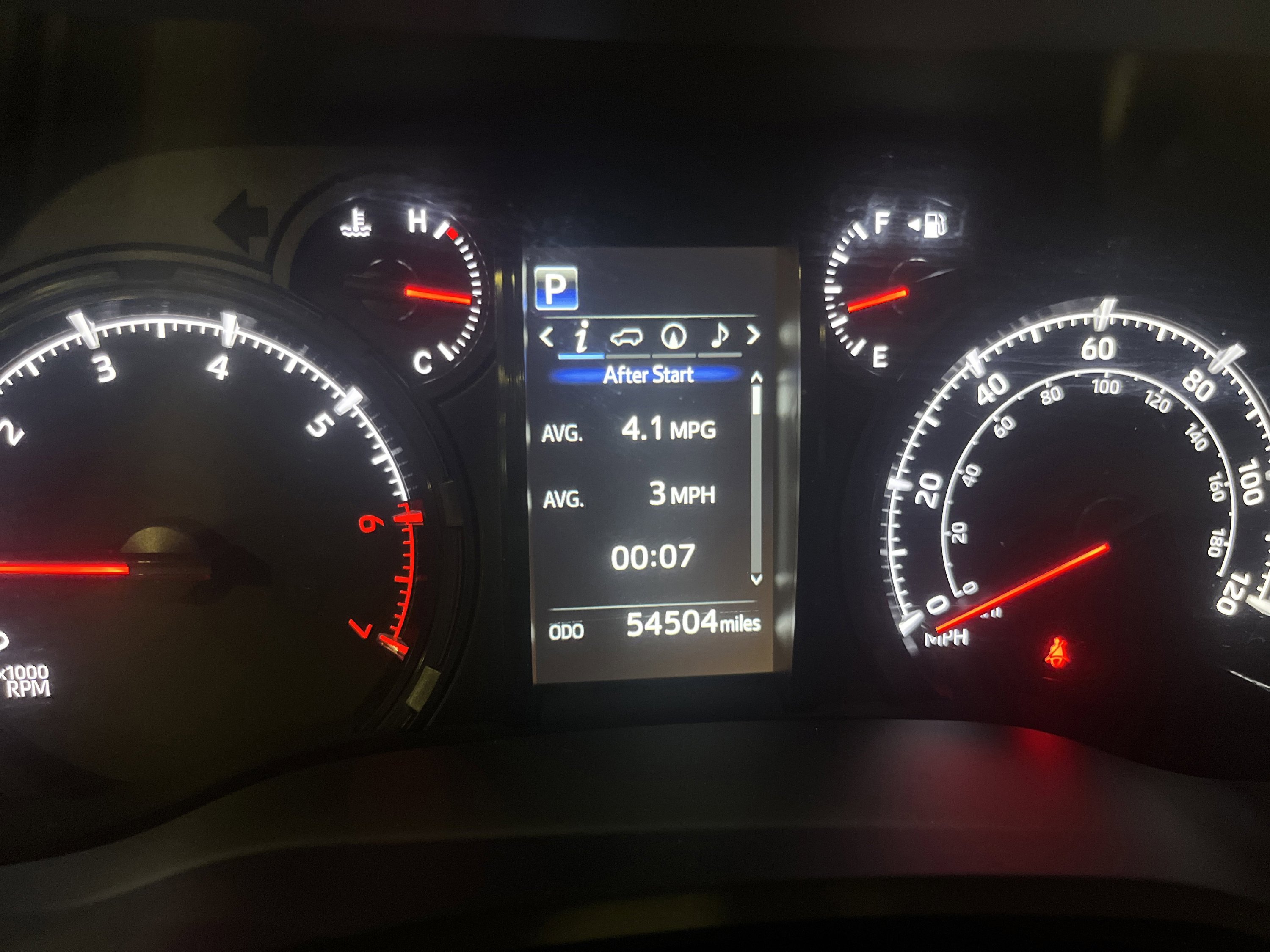 2022 Toyota 4Runner SR5 Premium photo 17