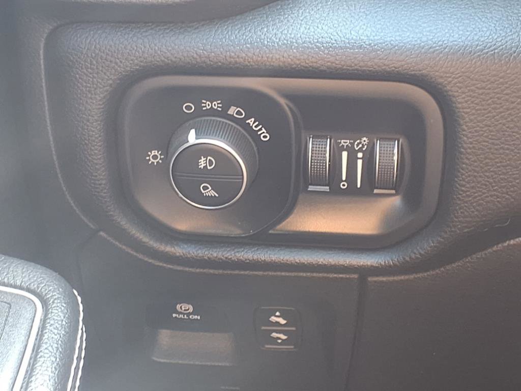 2023 Ram 1500 Laramie photo 13