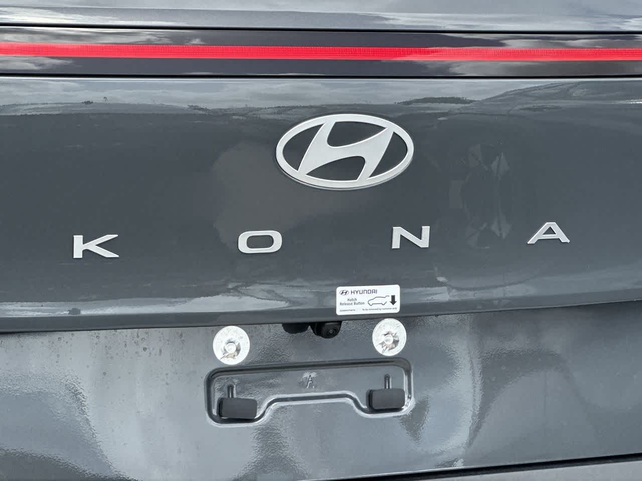 2025 Hyundai Kona SEL photo 10