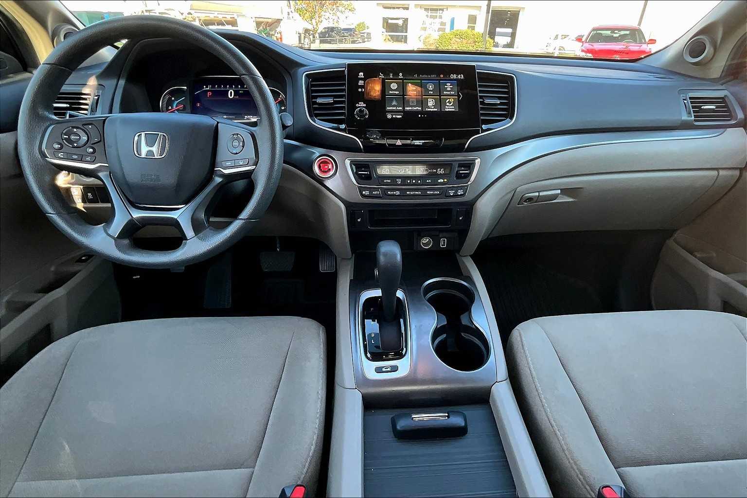 2020 Honda Pilot EX photo 13