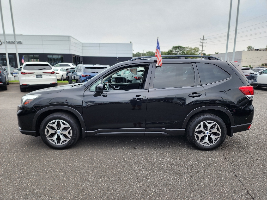 2019 Subaru Forester Premium photo 15