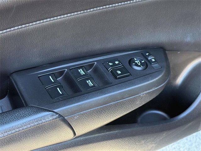 2013 Acura ILX 2.0L Technology photo 27