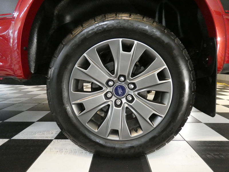 2016 Ford F-150 XLT photo 6