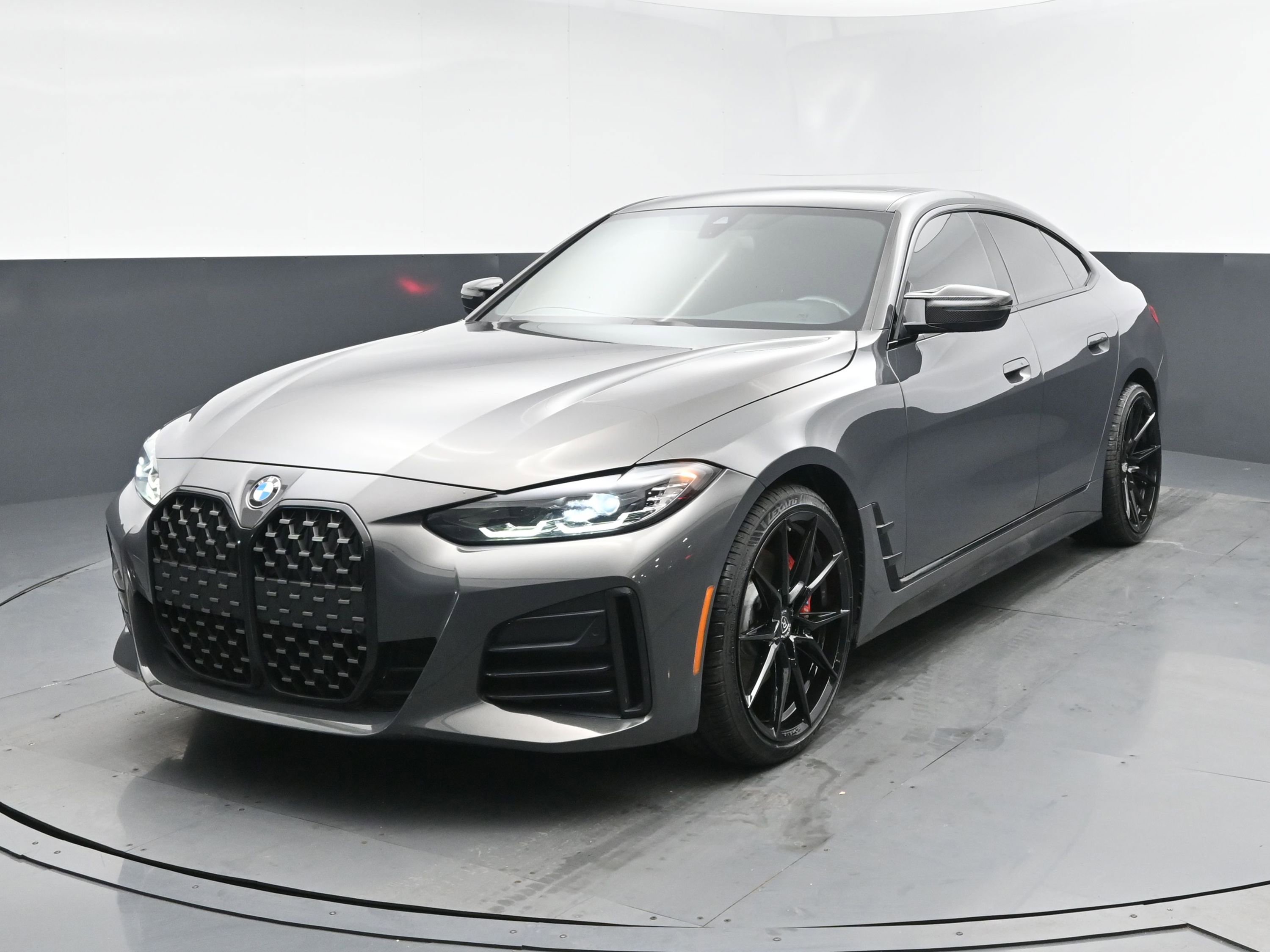 2022 BMW 4 Series 430i's photo