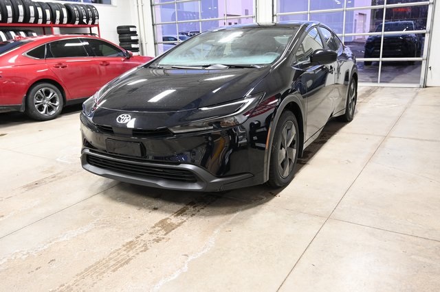 2026 Toyota Prius LE's photo