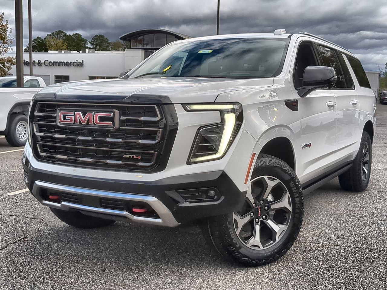 2026 GMC Yukon XL AT4 Ultimate's photo