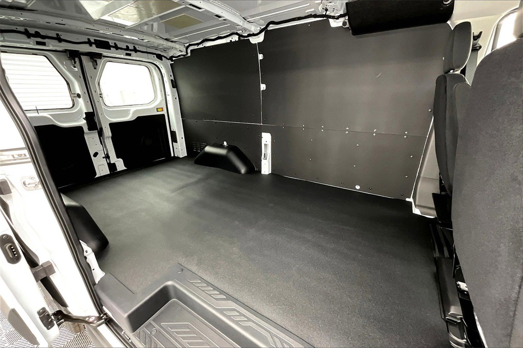 2025 Ford Transit Cargo Van photo 7