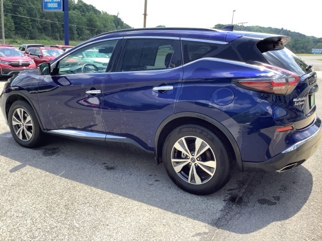 2023 Nissan Murano SV photo 3