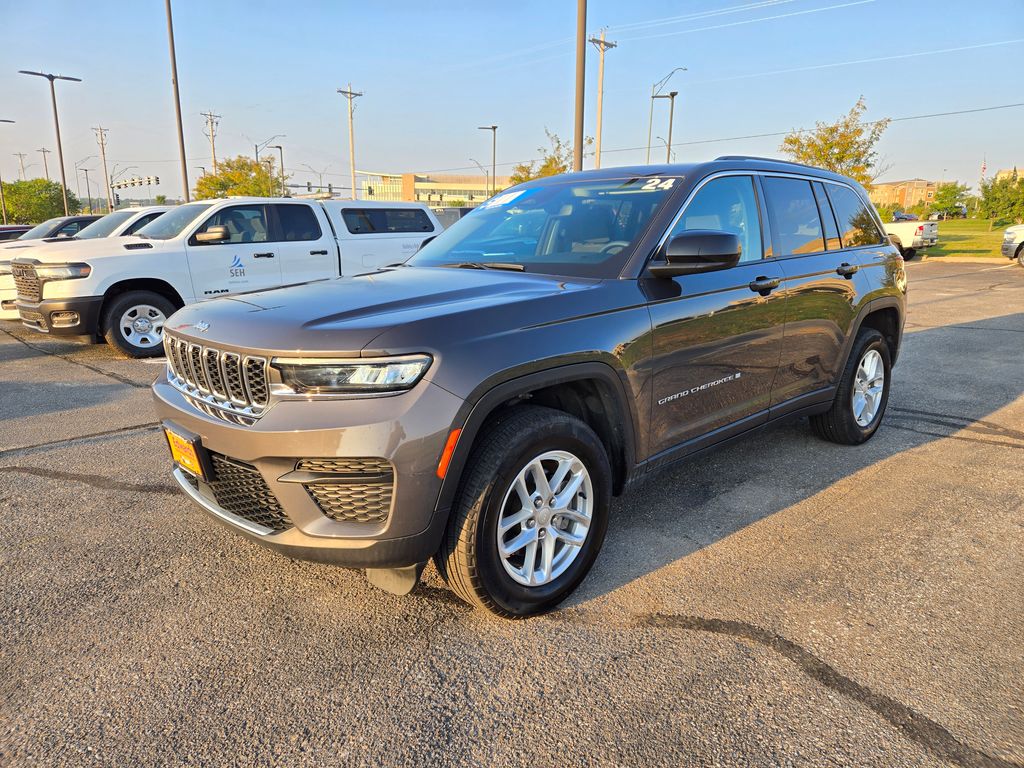 2024 Jeep Grand Cherokee Laredo X photo 6