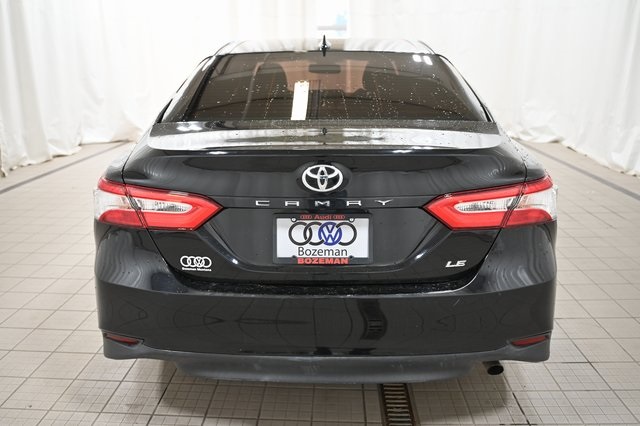 2019 Toyota Camry L photo 10