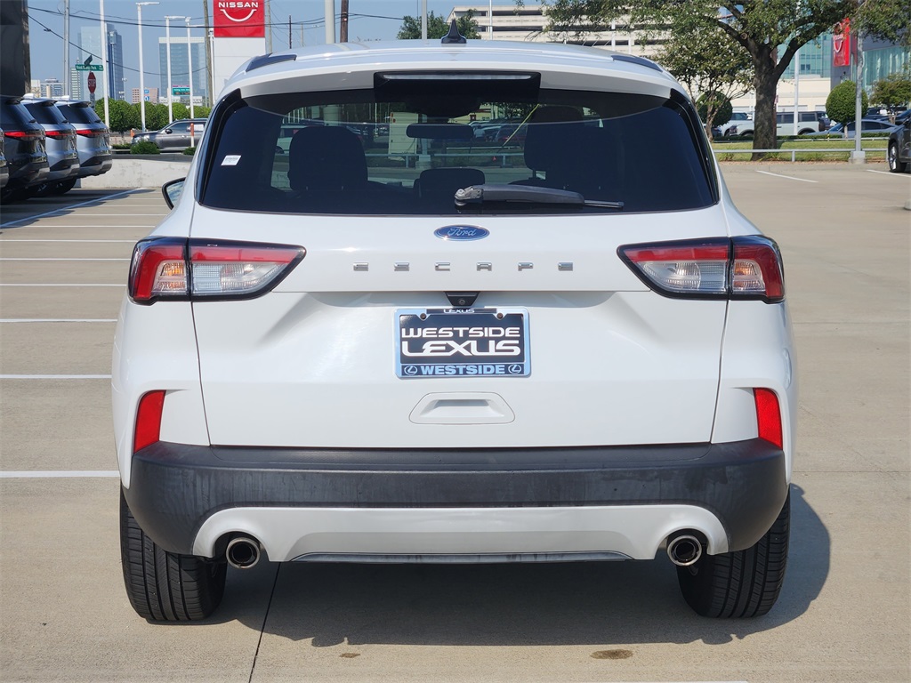 2020 Ford Escape SE photo 4