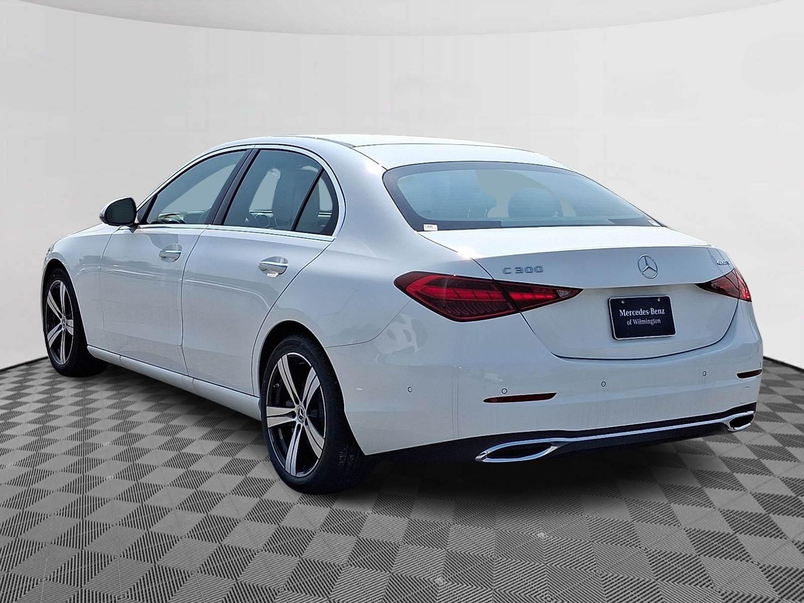 2025 Mercedes Benz C 300 4MATIC photo 4