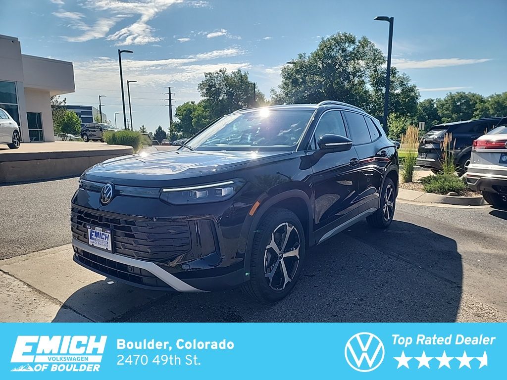 2025 Volkswagen Tiguan SE's photo
