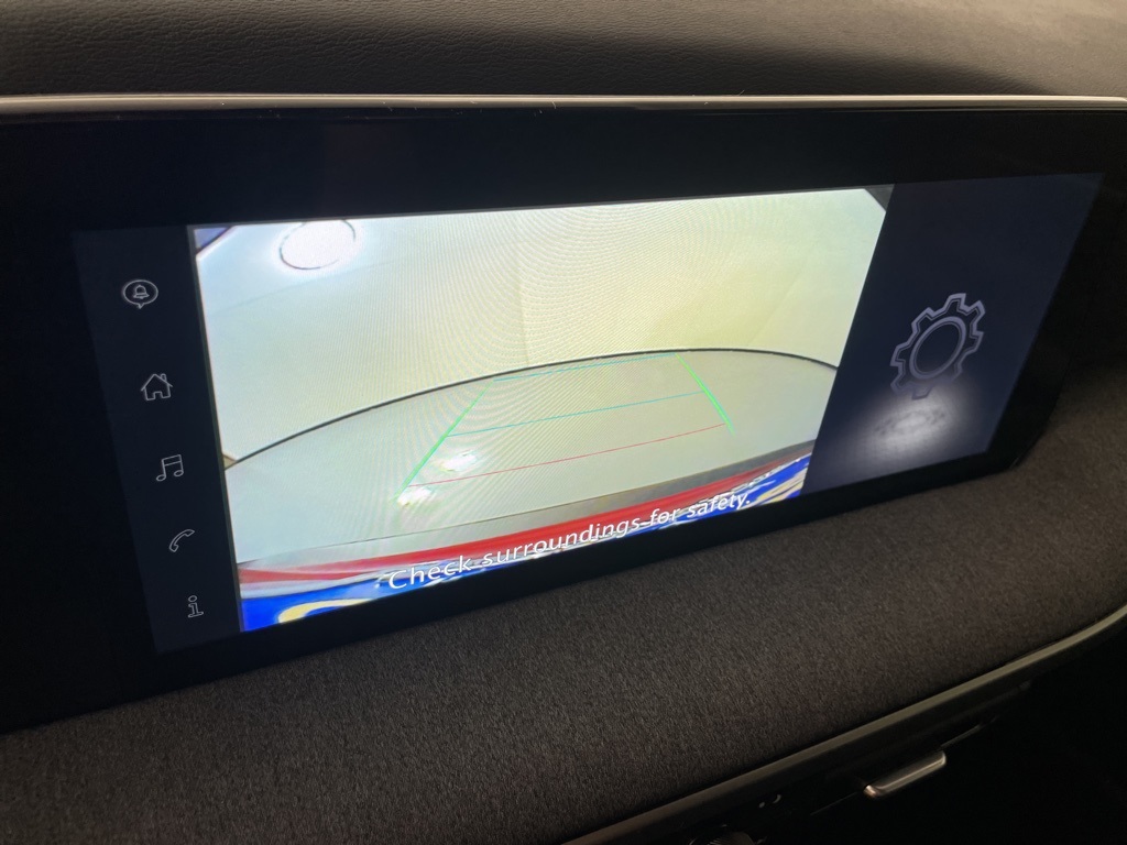 2025 Nissan Kicks SV photo 24