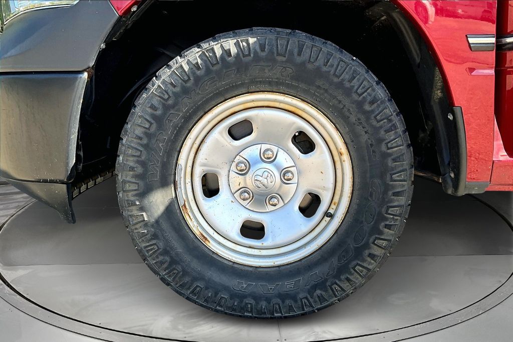 2015 Ram 1500 Tradesman photo 28
