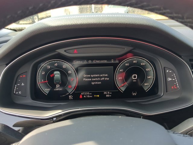 2024 Audi Q7 45 Premium Plus photo 2