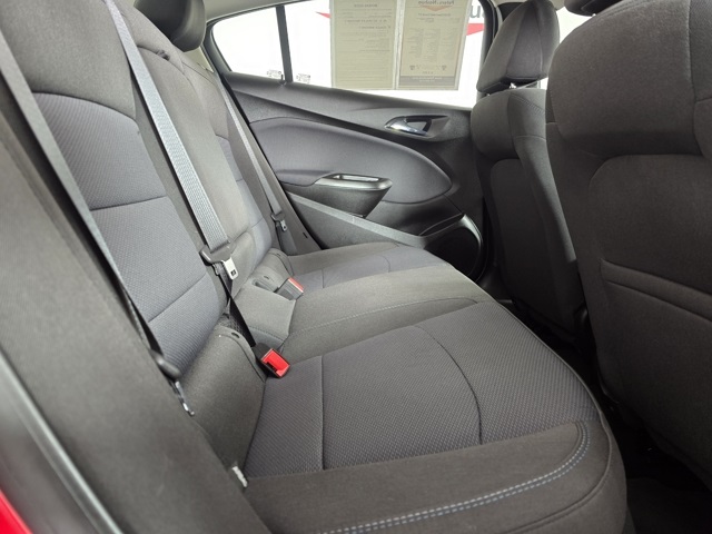 2018 Chevrolet Cruze LT photo 4