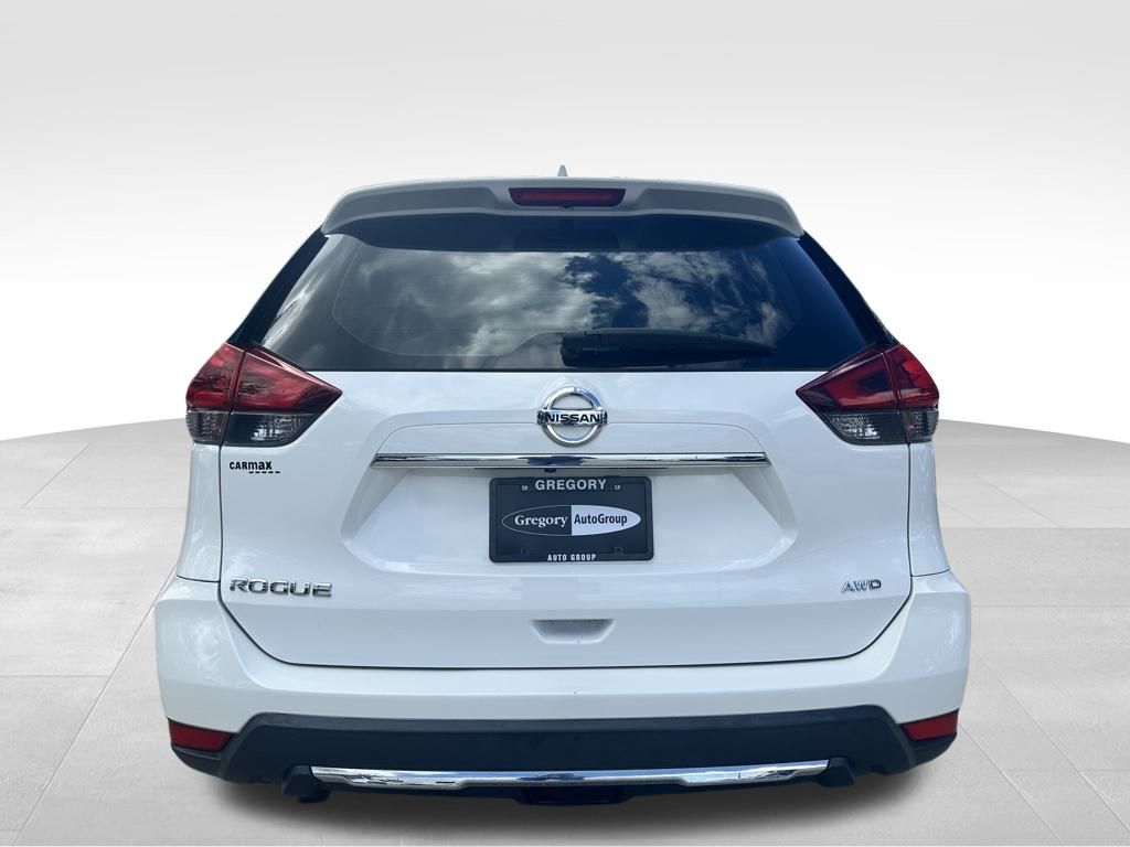 2019 Nissan Rogue S AWD photo 3