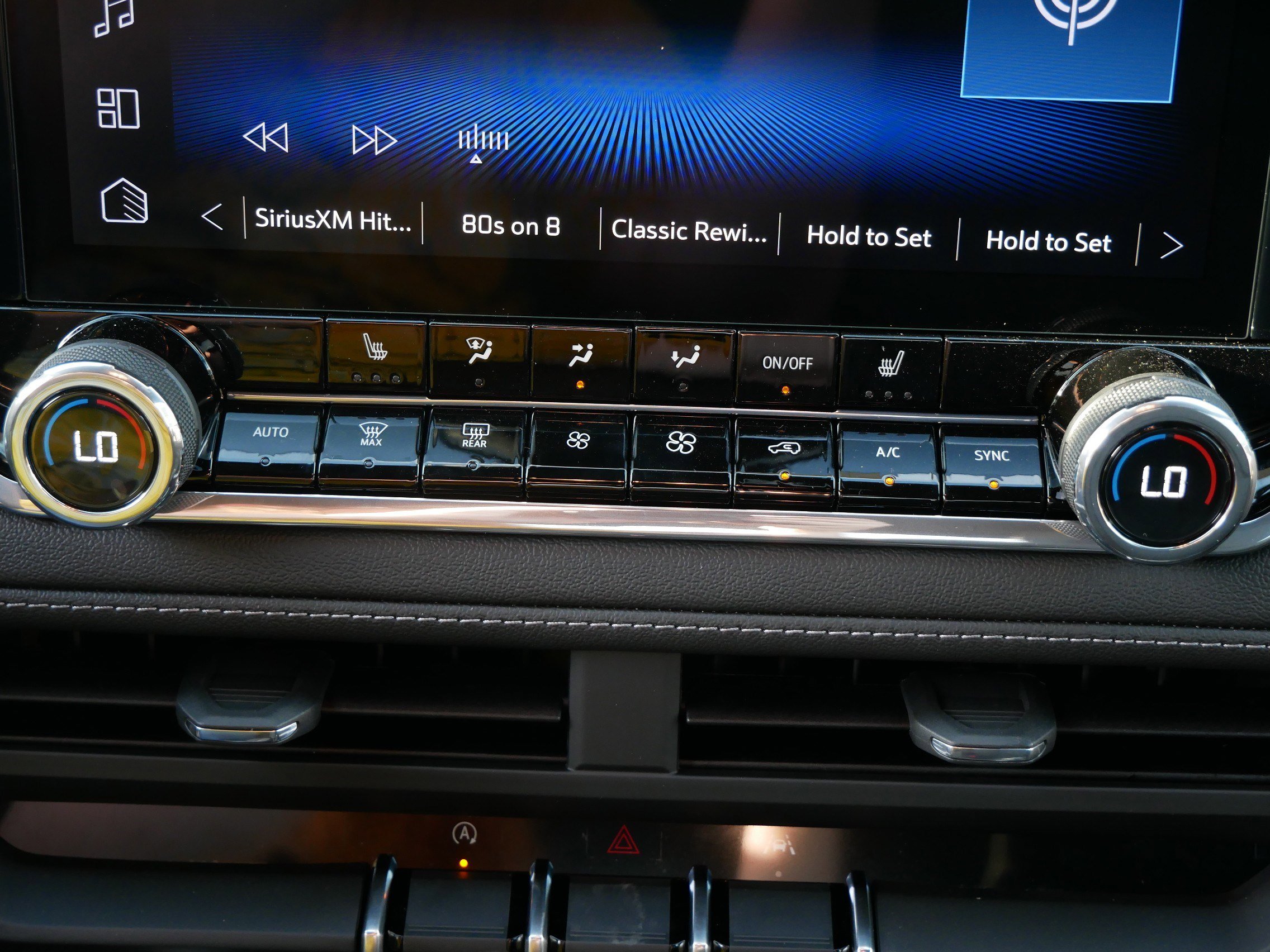 2026 Chevrolet Colorado LT photo 8