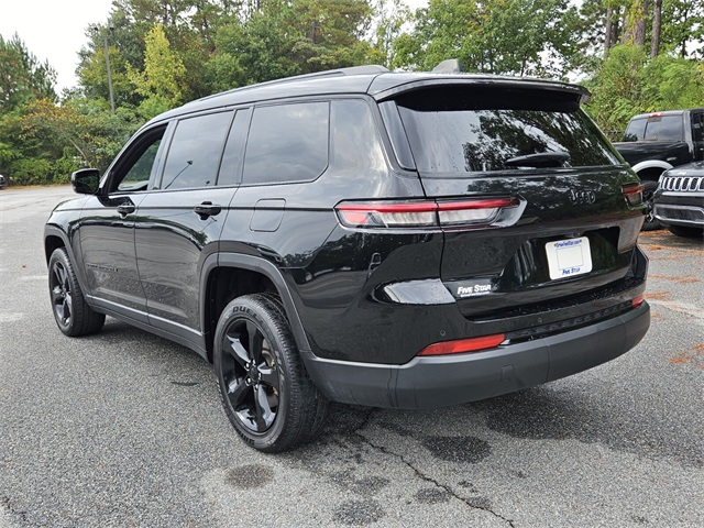 2023 Jeep Grand Cherokee Altitude photo 11