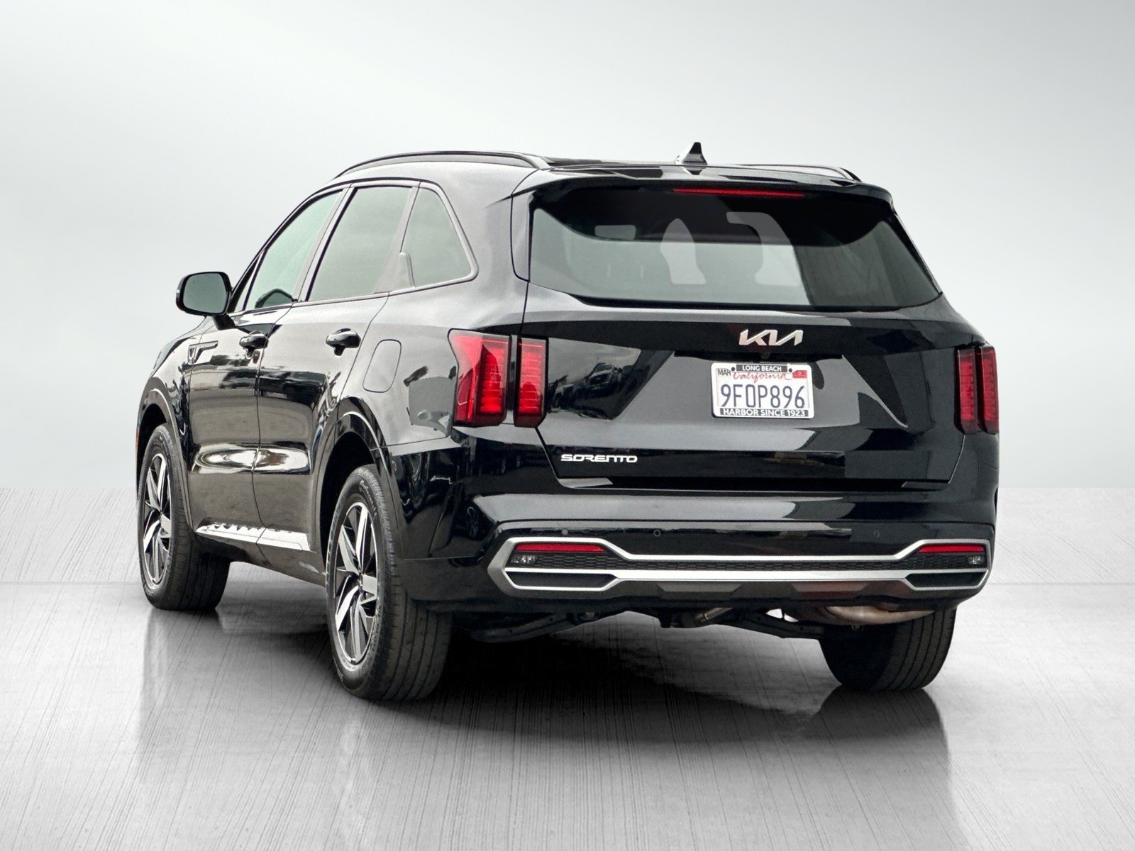 2023 Kia Sorento S photo 4