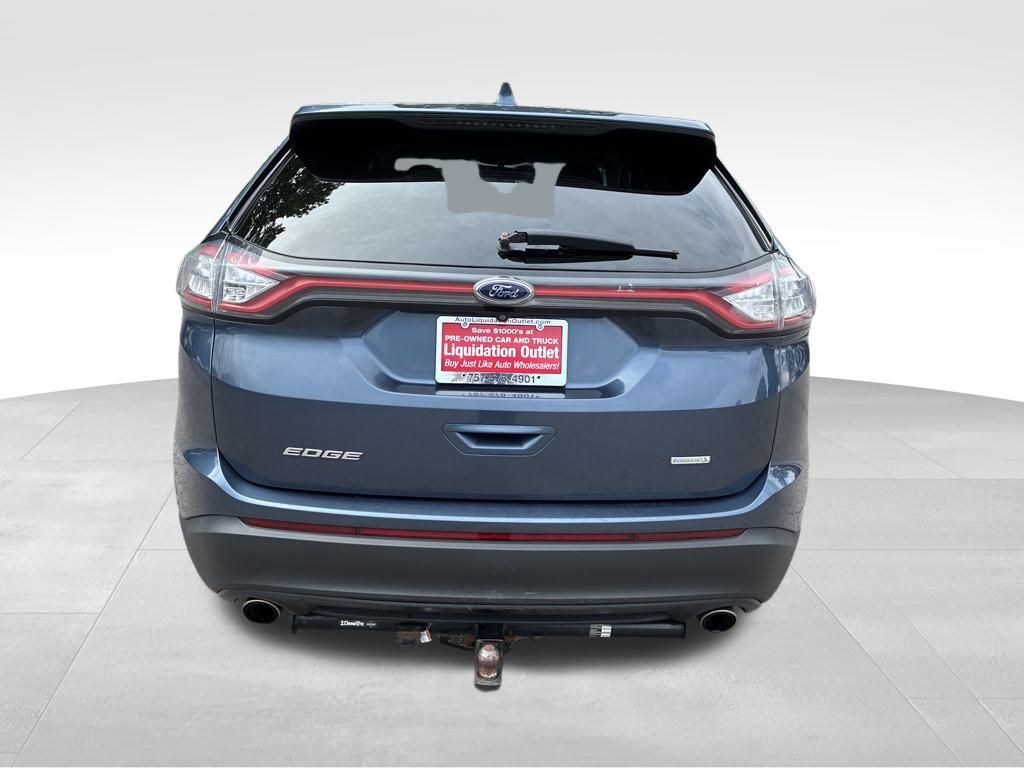 2018 Ford Edge SE photo 3